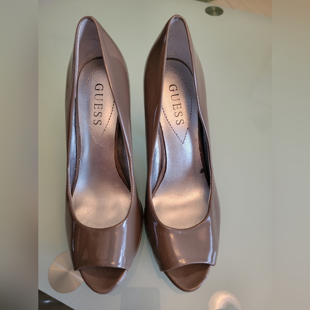 Guess Patches Platform Open Toe Pumps 4 1/2" Heel